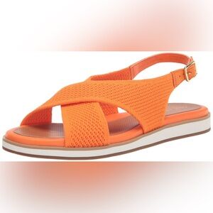 NWT Cole Haan Women's Mikaela Sandal Stitchlite Size 8 Color - Lt Poppy Knit